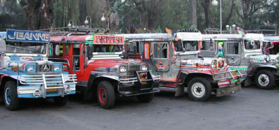 Lokalni kombiji - jeepneyi, zaščitni znak Filipinov